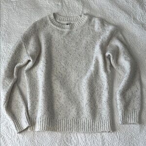 Anne Klein Gray Crew Neck Sweater
